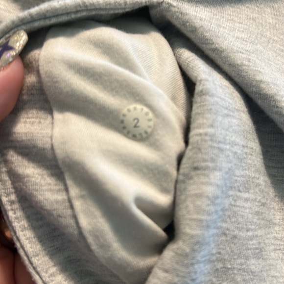 Lululemon crown neck - Picture 5 of 6